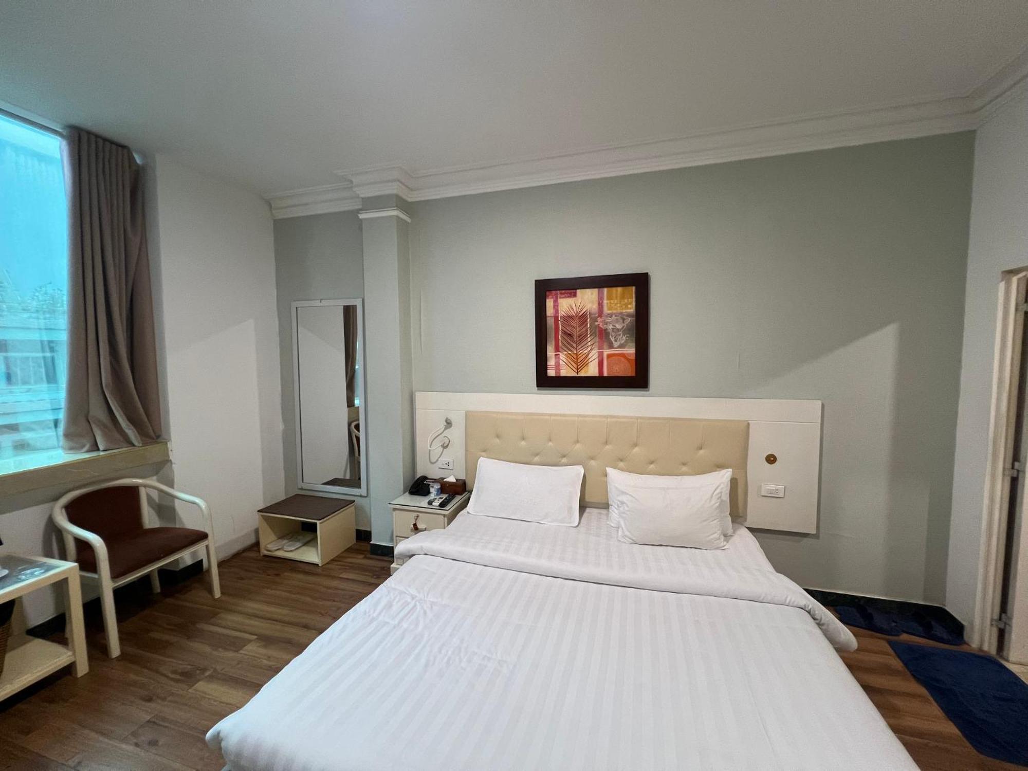 A25 Hotel - 19 Bui Thi Xuan Хошимин Экстерьер фото